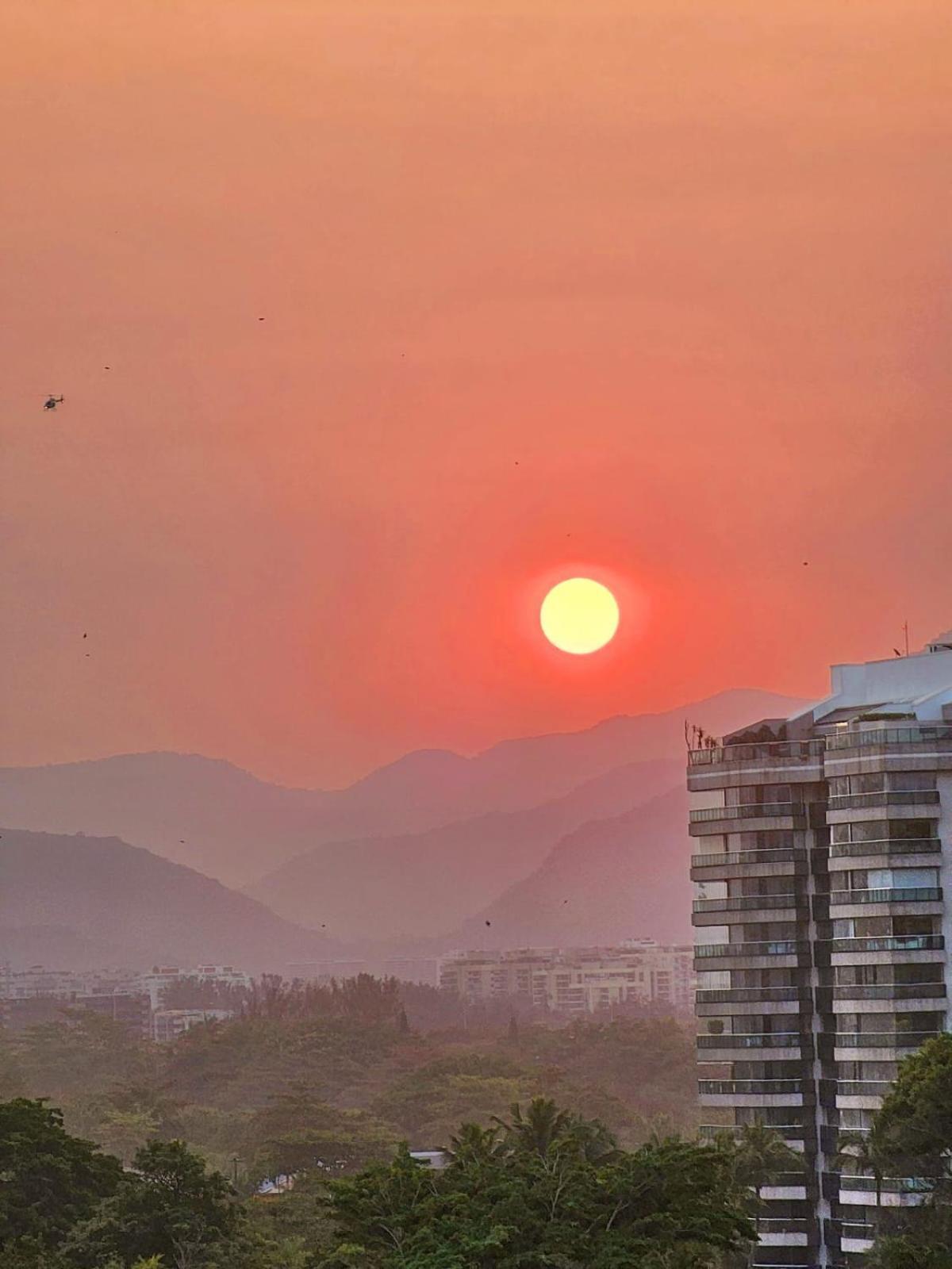 Incrivel Vista Mar Pe Na Areia Barra Tijuca Luxo Apartment